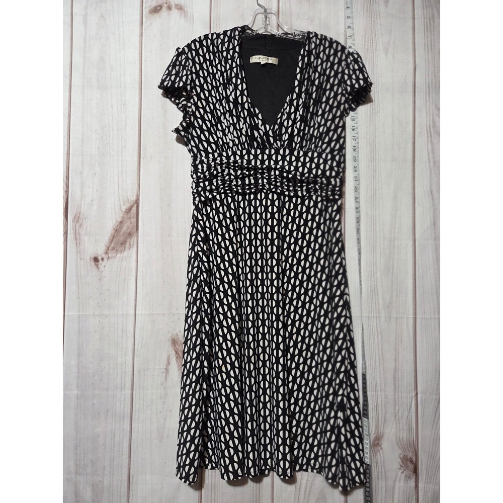 Evan-Picone Black White Geometric Circle Print‎ V-Neck Ruched Waist Dress 12